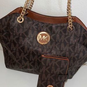 Michael Kors Marilyn purse and bifold wallet